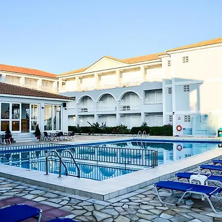 Hotel Meridien Beach 3*